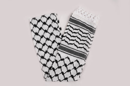 Al'Ard Black and white Wishah (Scarf) (Made in Palestine)